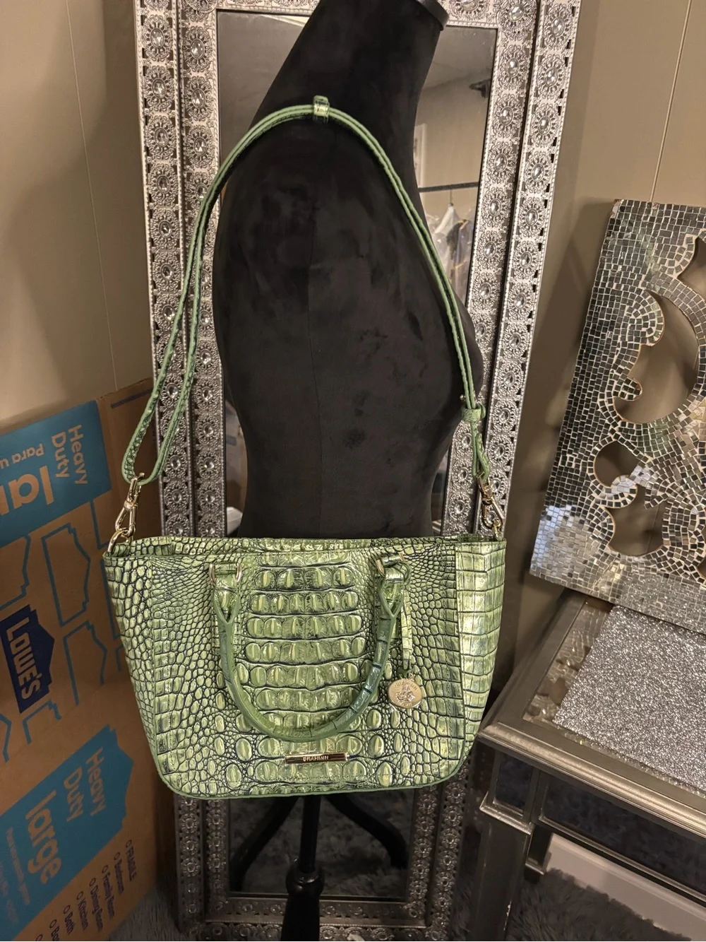 ⭐️Brahmin Green Croc-Embossed Satchel